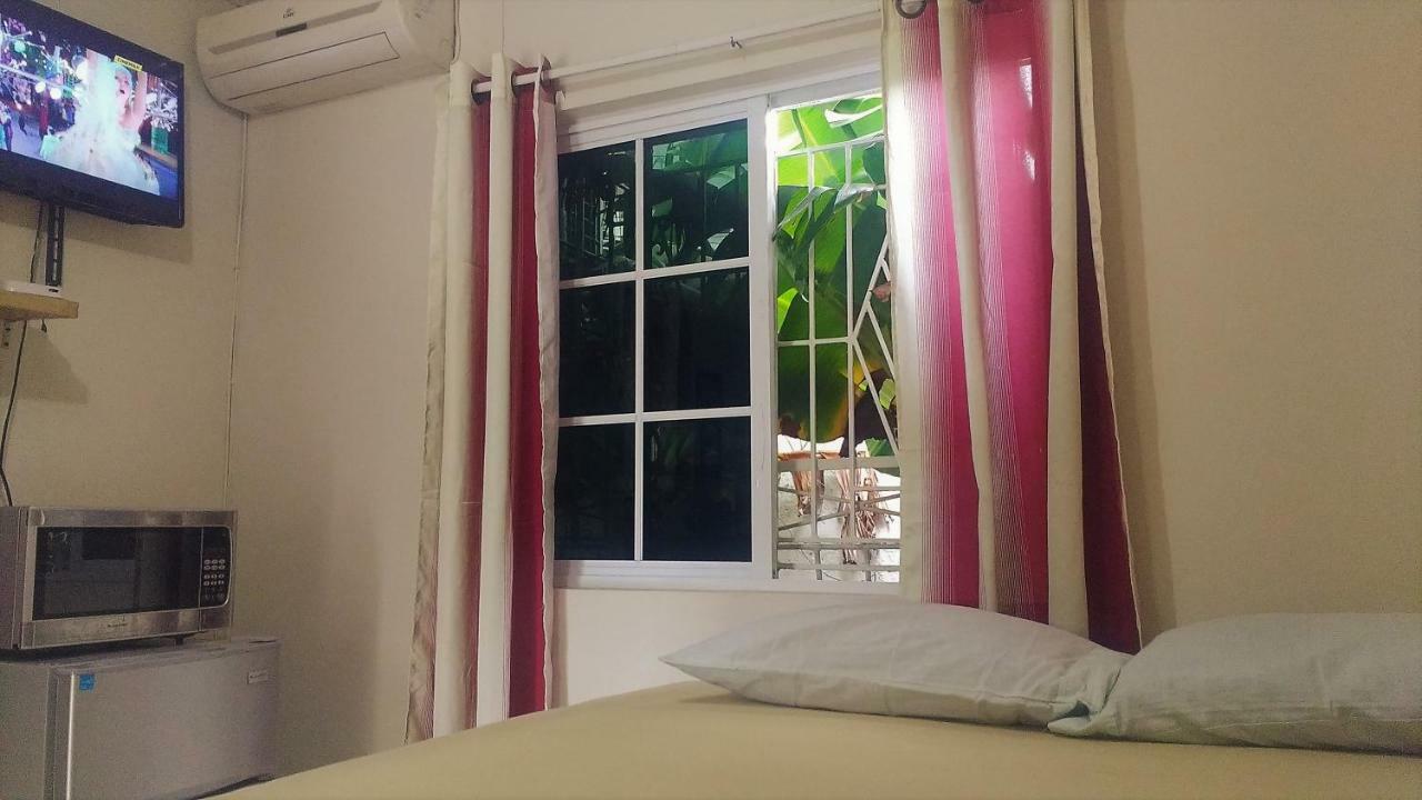 Yard Style Hotel Kingston Luaran gambar